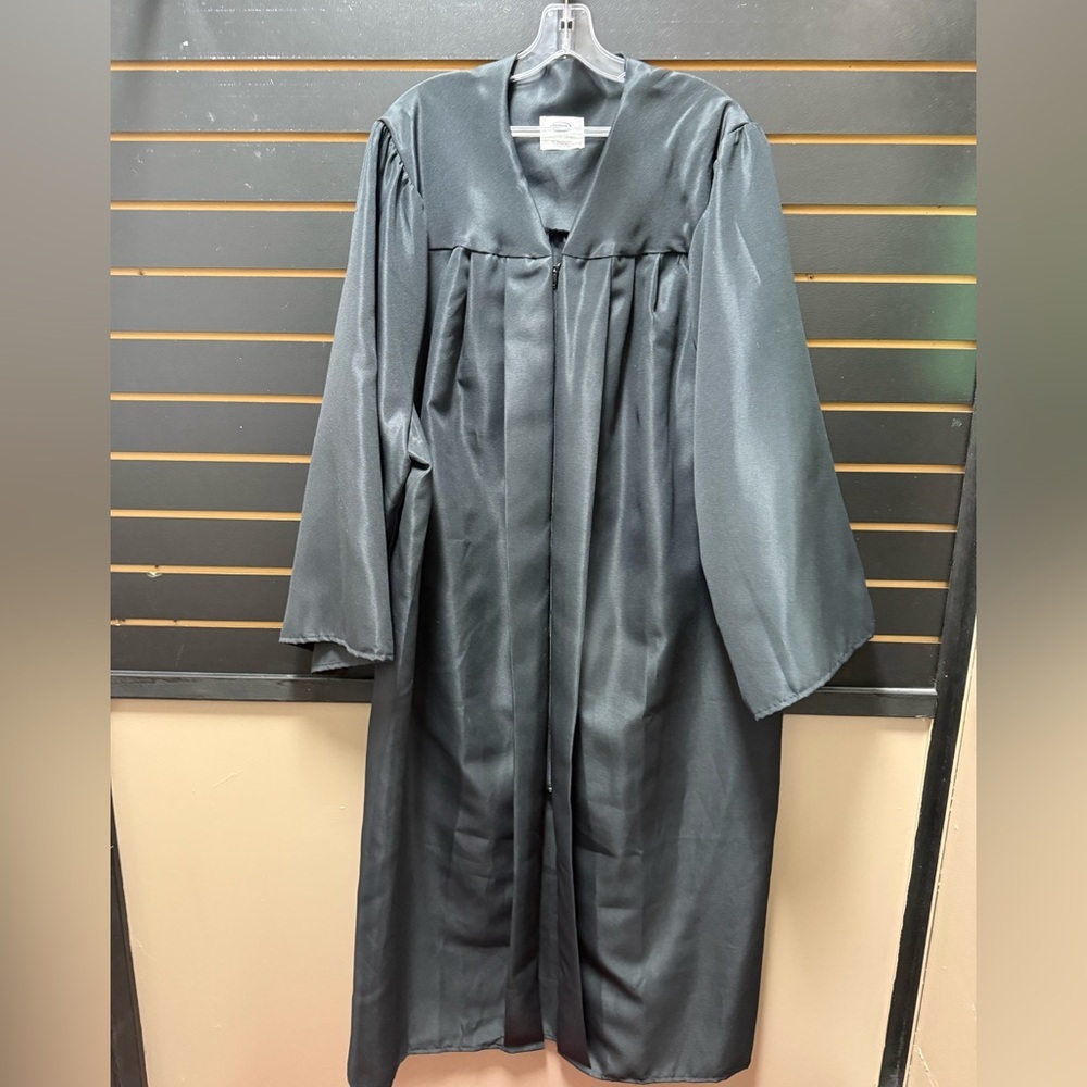 Jostens Graduation Gown Black Adult Robe Fits 5’10"–6’0"